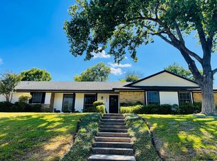 900 Woodland West Dr, Woodway, TX 76712