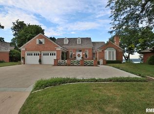 324 E Morningside Dr, Peoria, IL 61614