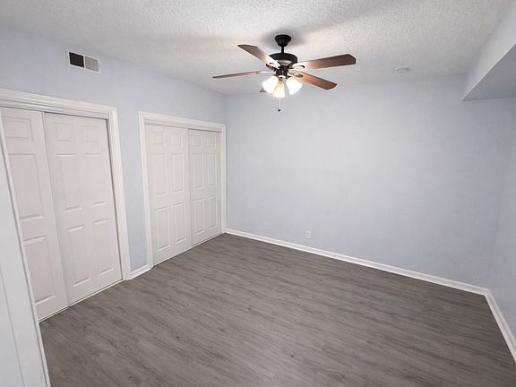 5th image of 800 N San Jacinto St APT 102