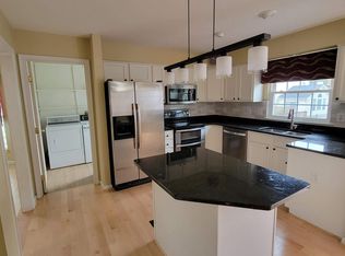 20552 Flattop Ct, Ashburn, VA 20147