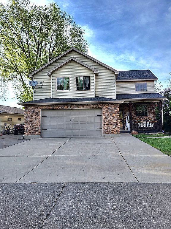 335 E Center St, Henefer, UT 84033 Zillow