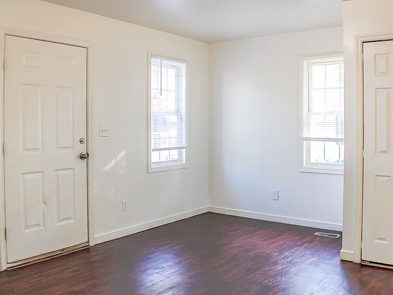 1026 Stainback St — Photo 10