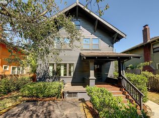 3015 NE Weidler St, Portland, OR 97232