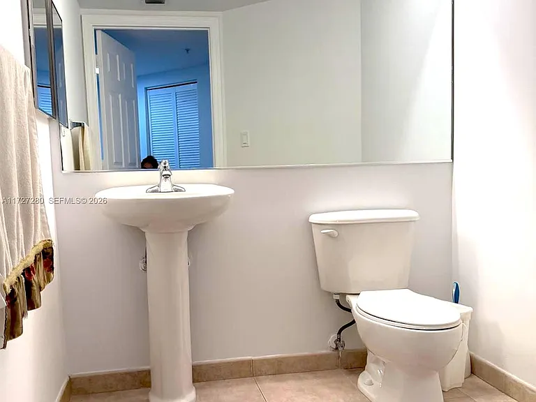 2080 S Ocean Dr #502 — Photo 33