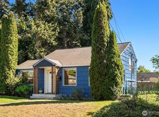 7439 S 116th Place, Seattle, WA 98178
