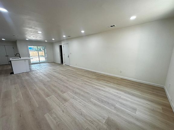4th image of 1712 Brake Dr