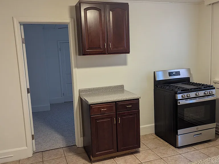 39 E Main St #1 — Photo 14