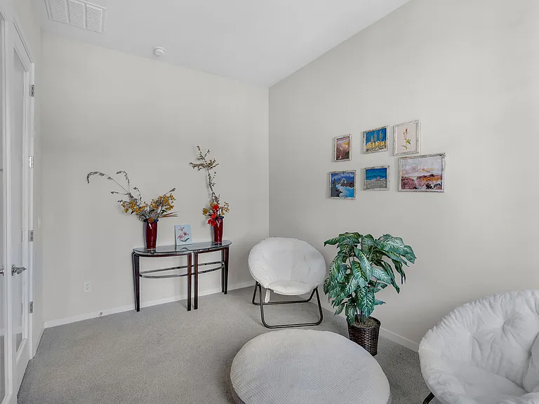 866 W Flatiron Trl — Photo 13