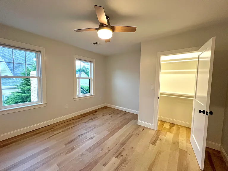 31 Park Ave #31B — Photo 14