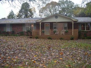 101 Hillcrest Dr, Williamston, SC 29697