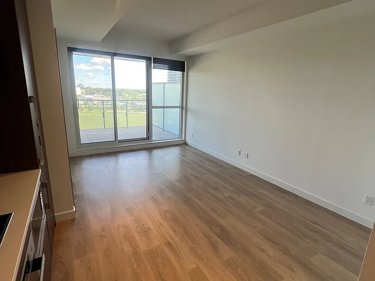 25 E McMahon Dr #610 — Photo 1