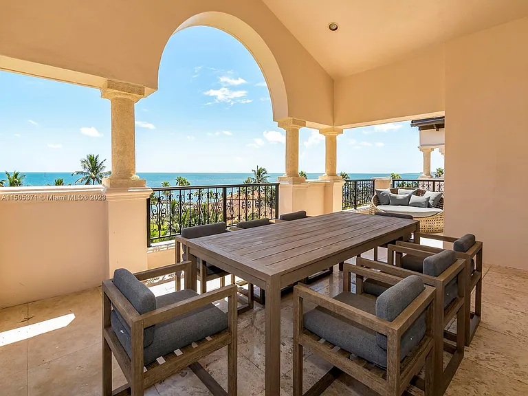 19251 Fisher Island Dr #19251 — Photo 19