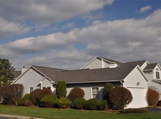 6 Cedar Ridge Dr, Fairport, NY 14450
