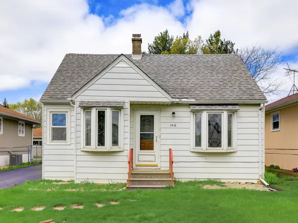 1416 Ridgeway Ave, Round Lake Beach, IL 60073