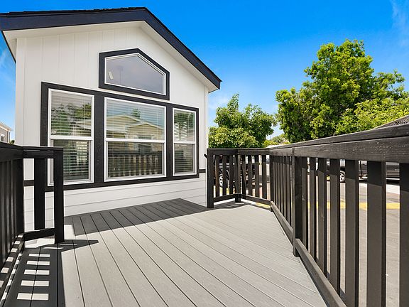 Large Private Front Porch