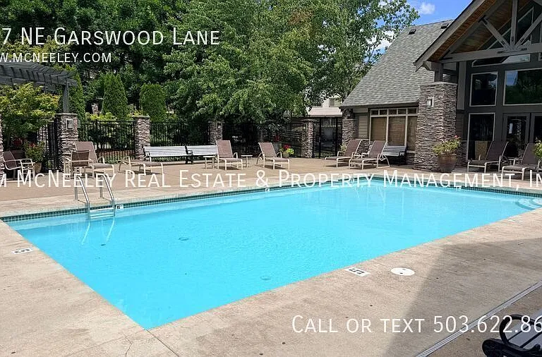677 NE Garswood Ln — Photo 20