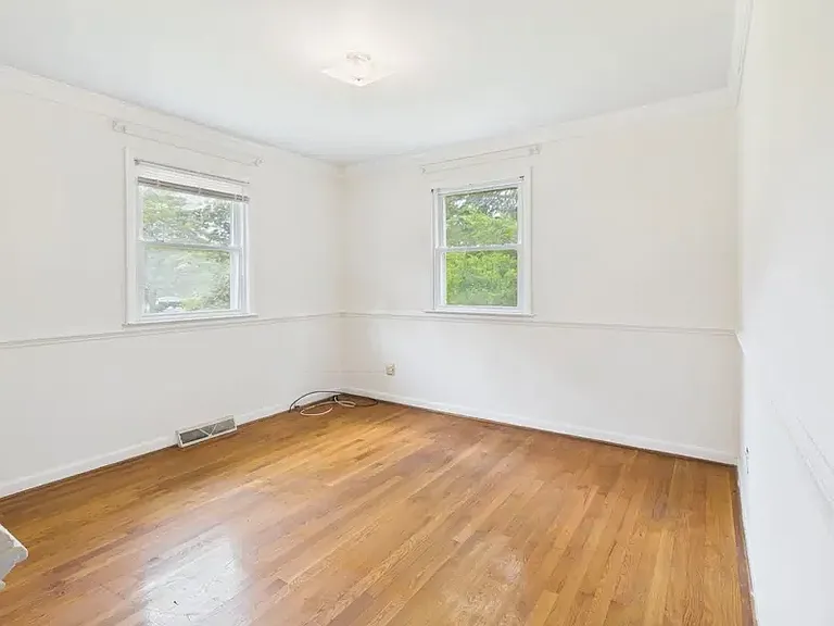 11621 Reedy Branch Rd — Photo 3