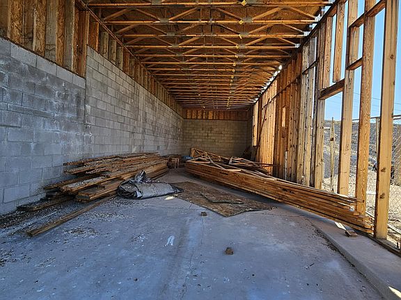 2nd image of 4146 Peruvian Dr
