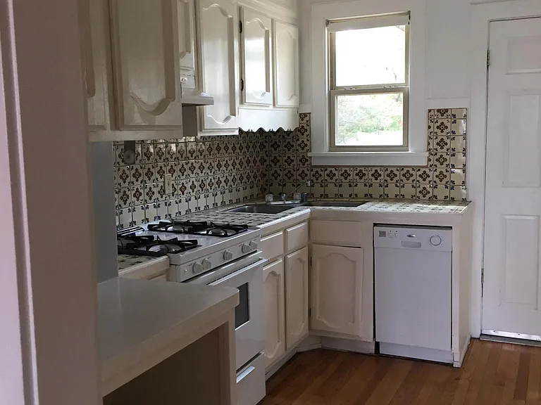 1002 Galloway Dr — Photo 5