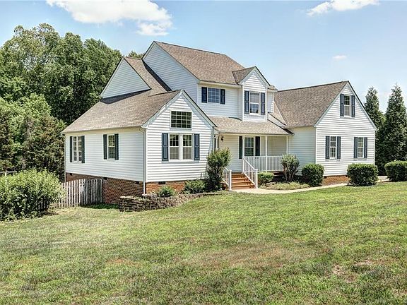 2nd image of 6427 Cookes Farm Dr