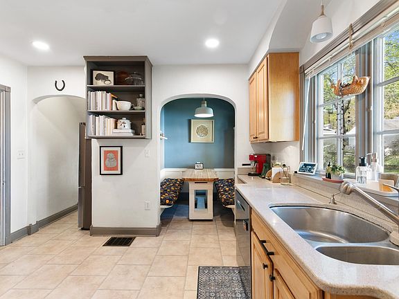 5th image of 76 Belmont Avenue