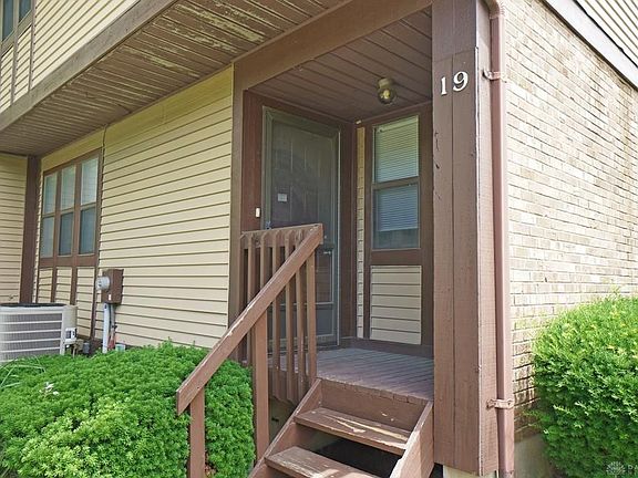 2nd image of 19 Eland Ct