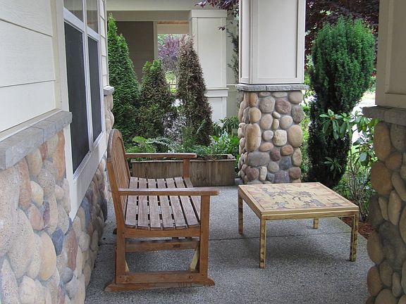2nd image of 24513 NE 3rd Pl