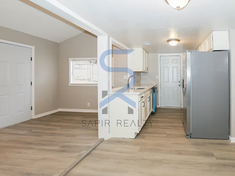779 Edenton Ct — Photo 15