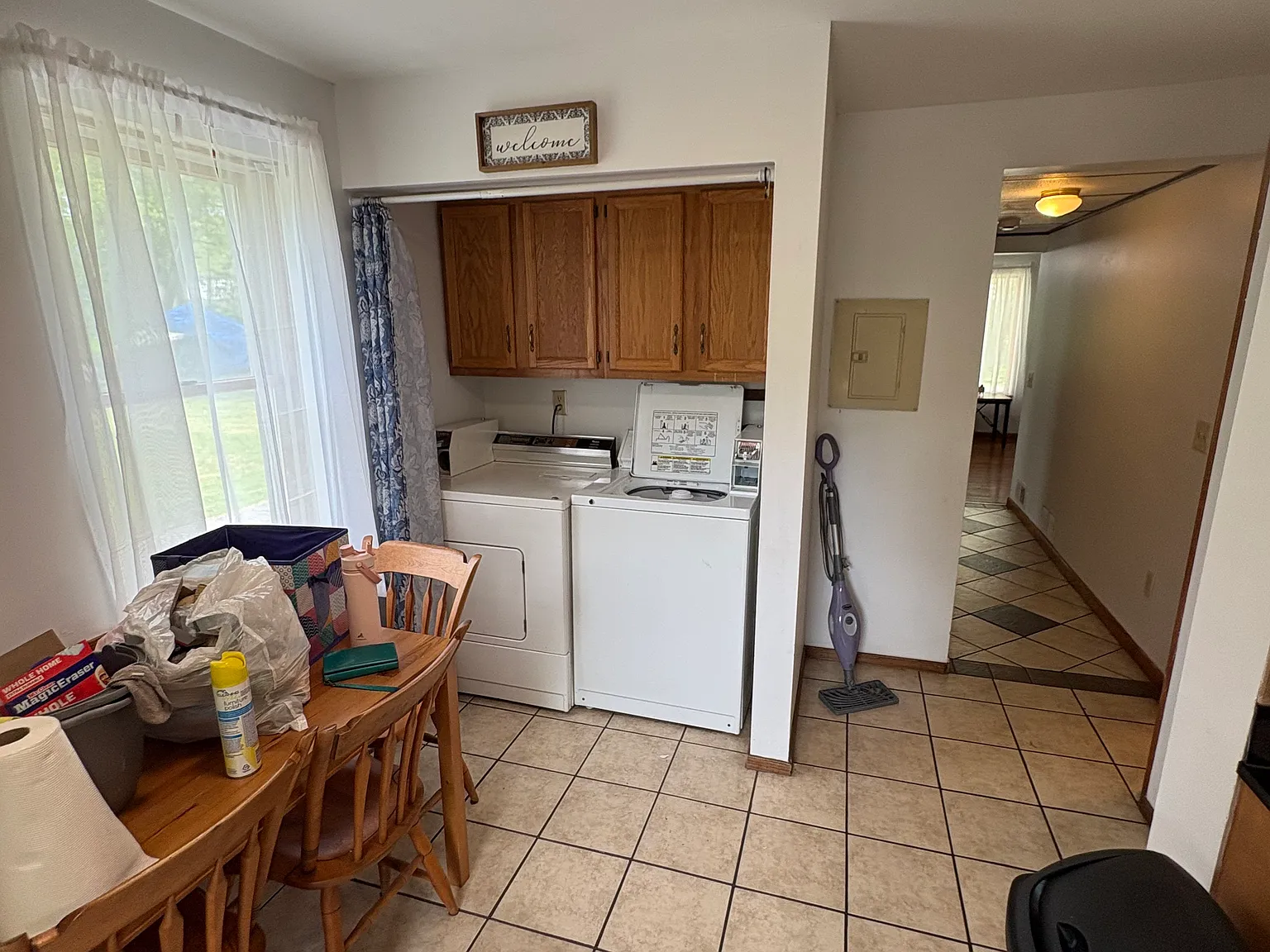 4 bed, 1260 sqft, $2,100 — Photo 2