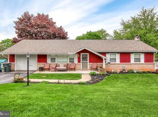 2670 Sandra Ave, Red Lion, PA 17356