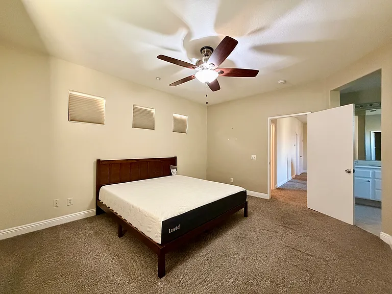 4603 Olsen Ct — Photo 16