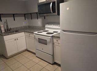 3435 Apache St APT 102, North Charleston, SC 29405