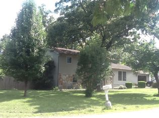 12 Floyd St, Mountain Home, AR 72653