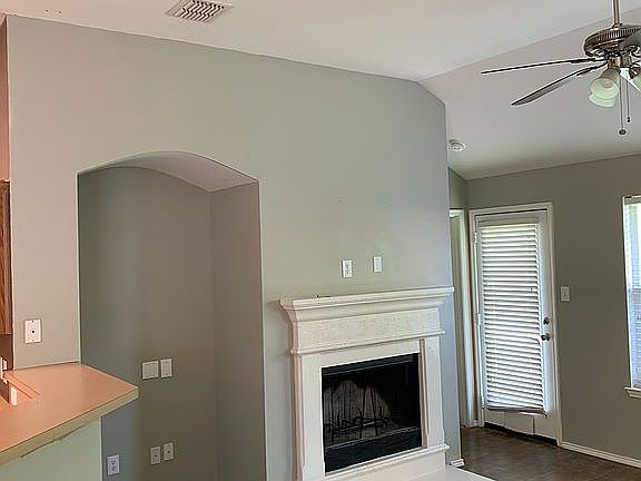 5th image of 9041 Dry Creek Dr