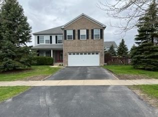 1094 Kendall St, Elburn, IL 60119