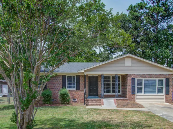 845 Hitching Post Rd, Charleston, SC 29414