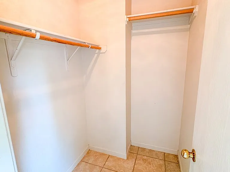 2909 Blackburn Dr — Photo 9