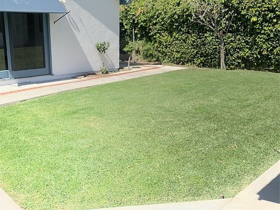 3rd image of 1718 Cleveland Rd