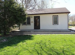 917 S Conway Ave, Marshall, MO 65340