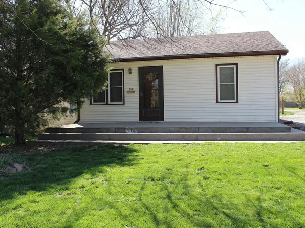 917 S Conway Ave, Marshall, MO 65340