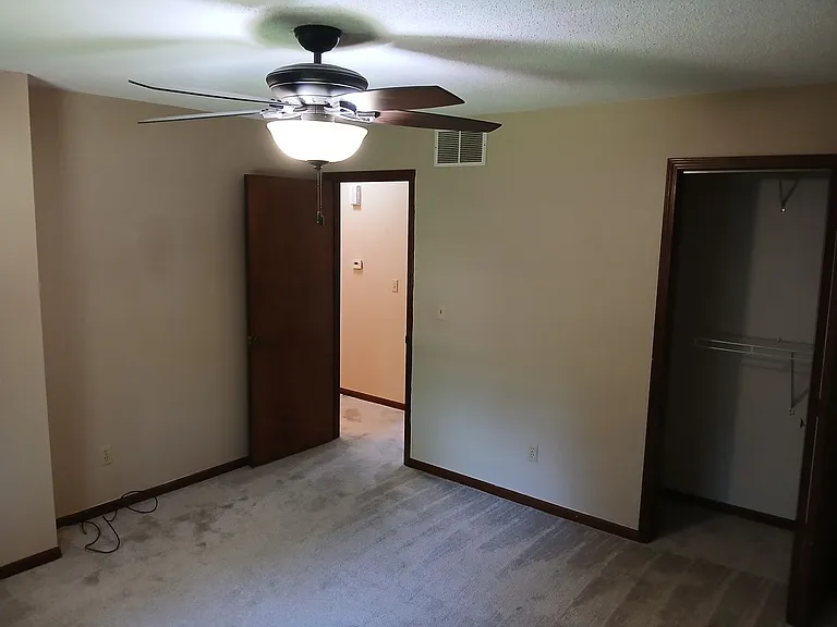 5530 S Brooks Dr — Photo 11