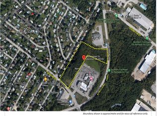 444 Pleasant St, Lewiston, ME 04240