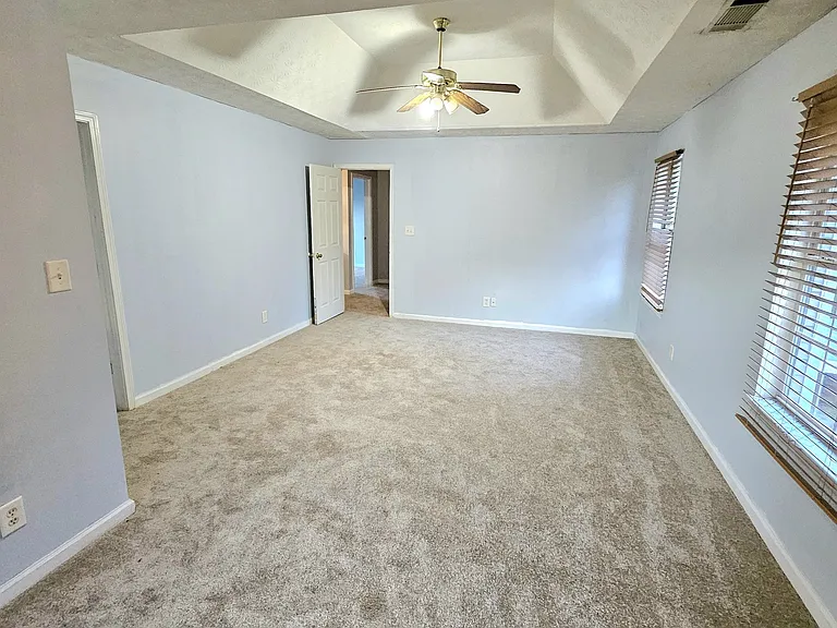 136 Henry Burch Dr — Photo 16