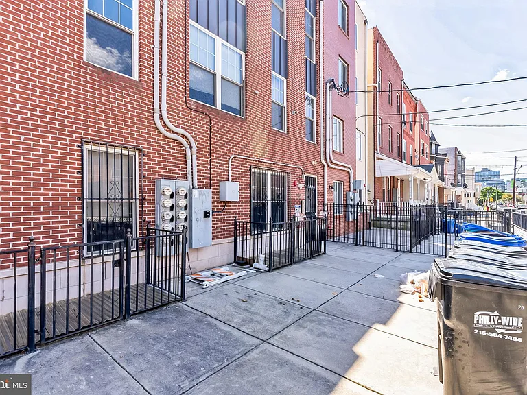 331 N 40th St #3B — Photo 28