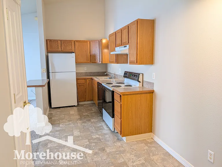 255 Delaware Ave — Photo 10