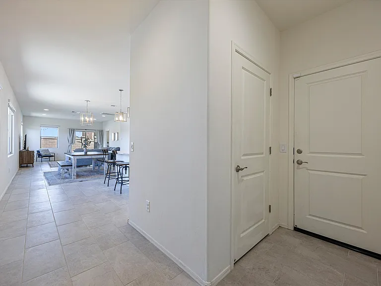 958 W Calle Las Varitas — Photo 4