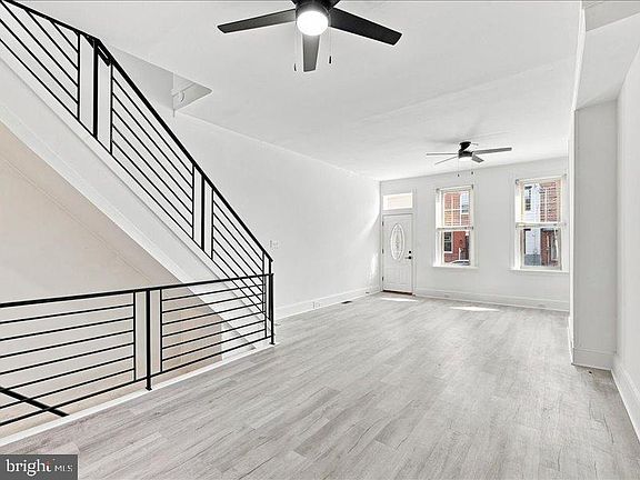 2nd image of 2428 E Huntingdon St
