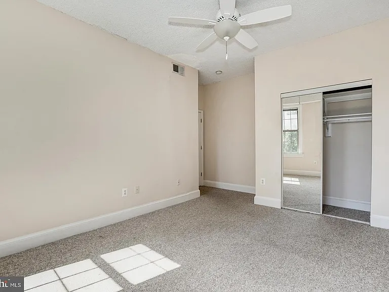1401 Columbia Rd NW #215 — Photo 18
