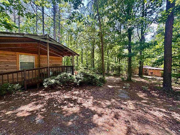 5th image of 383 Belle Terre Dr