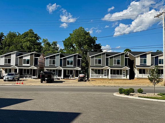 5th image of 135 Norway Ave